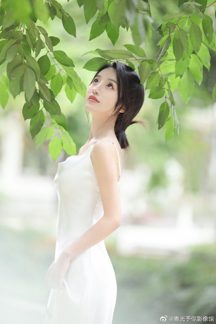 素媛 封面
